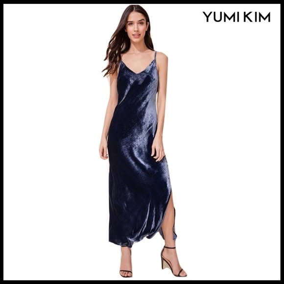 Yumi Kim Dresses & Skirts - YUMI KIM VELVET MAXI SLIP DRESS